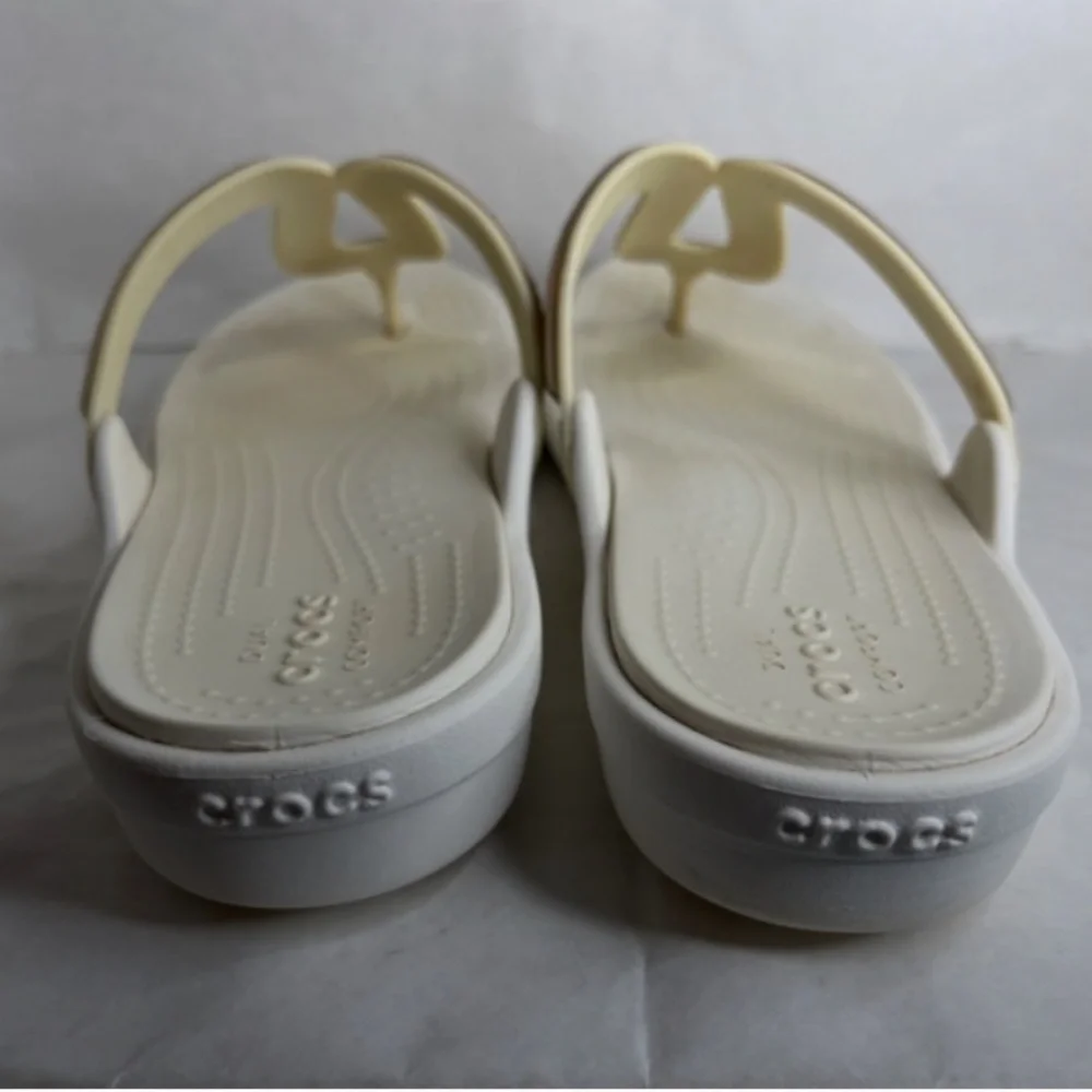 Crocs Sanrah Duel Comfort Thong White/Ivory Gold/Silver 205470 Women's Sz 7